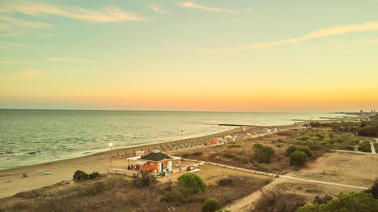 Aparthotel La Pineta Jesolo Extérieur photo